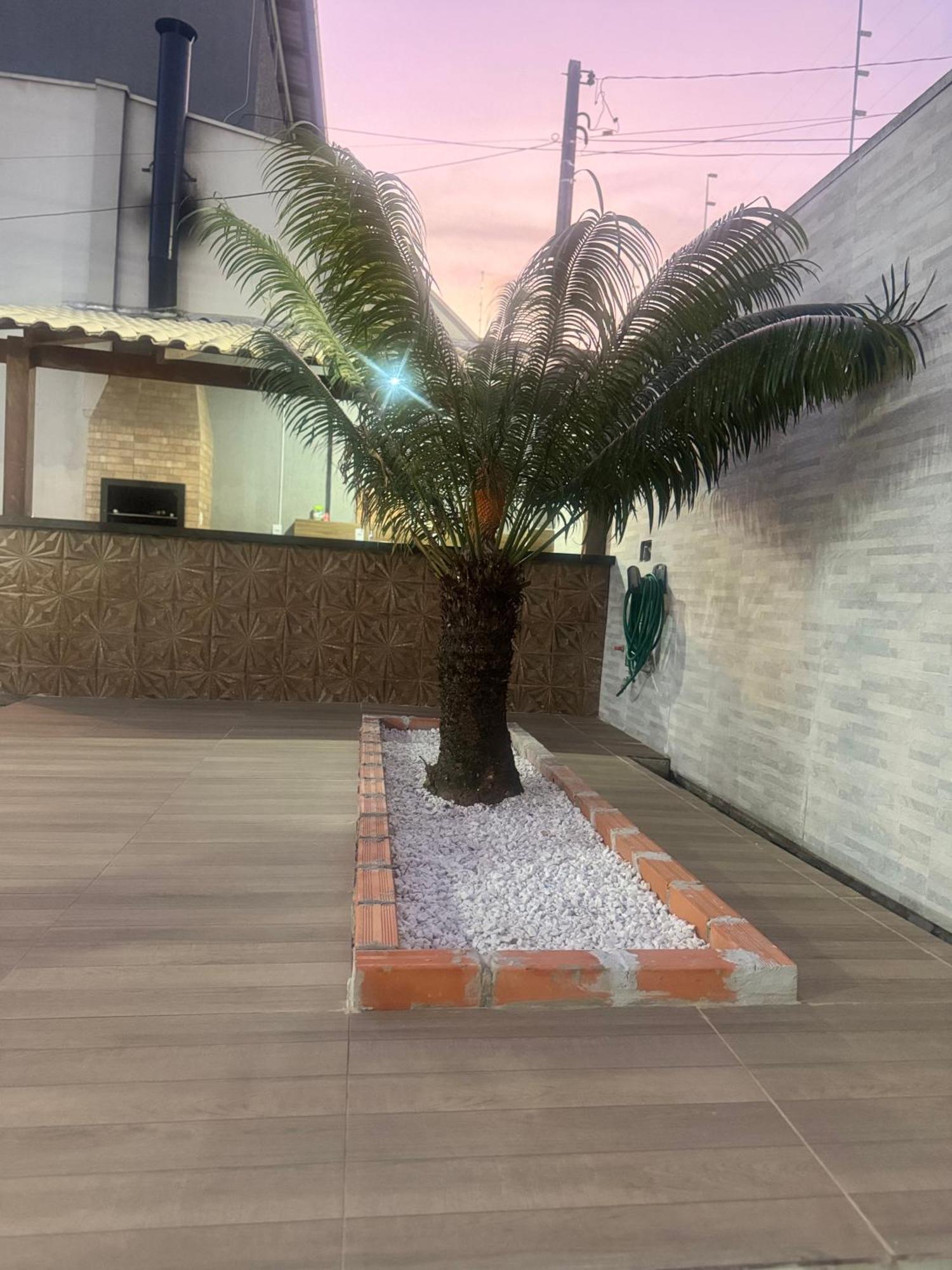Casa No Centro De Balneario Camboriu Villa Exteriör bild